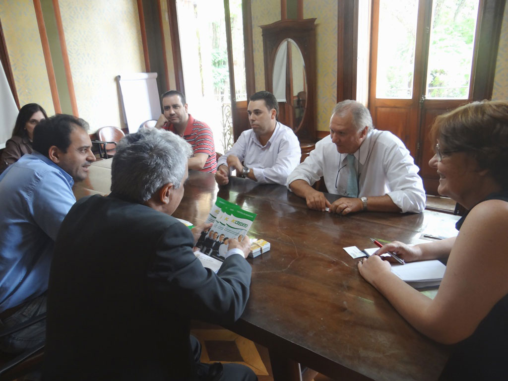 São Carlos: reunião